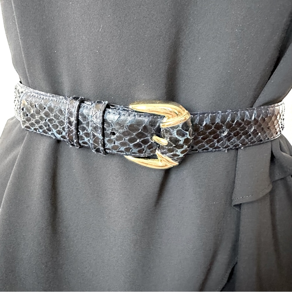 Genuine snake skin belt size M